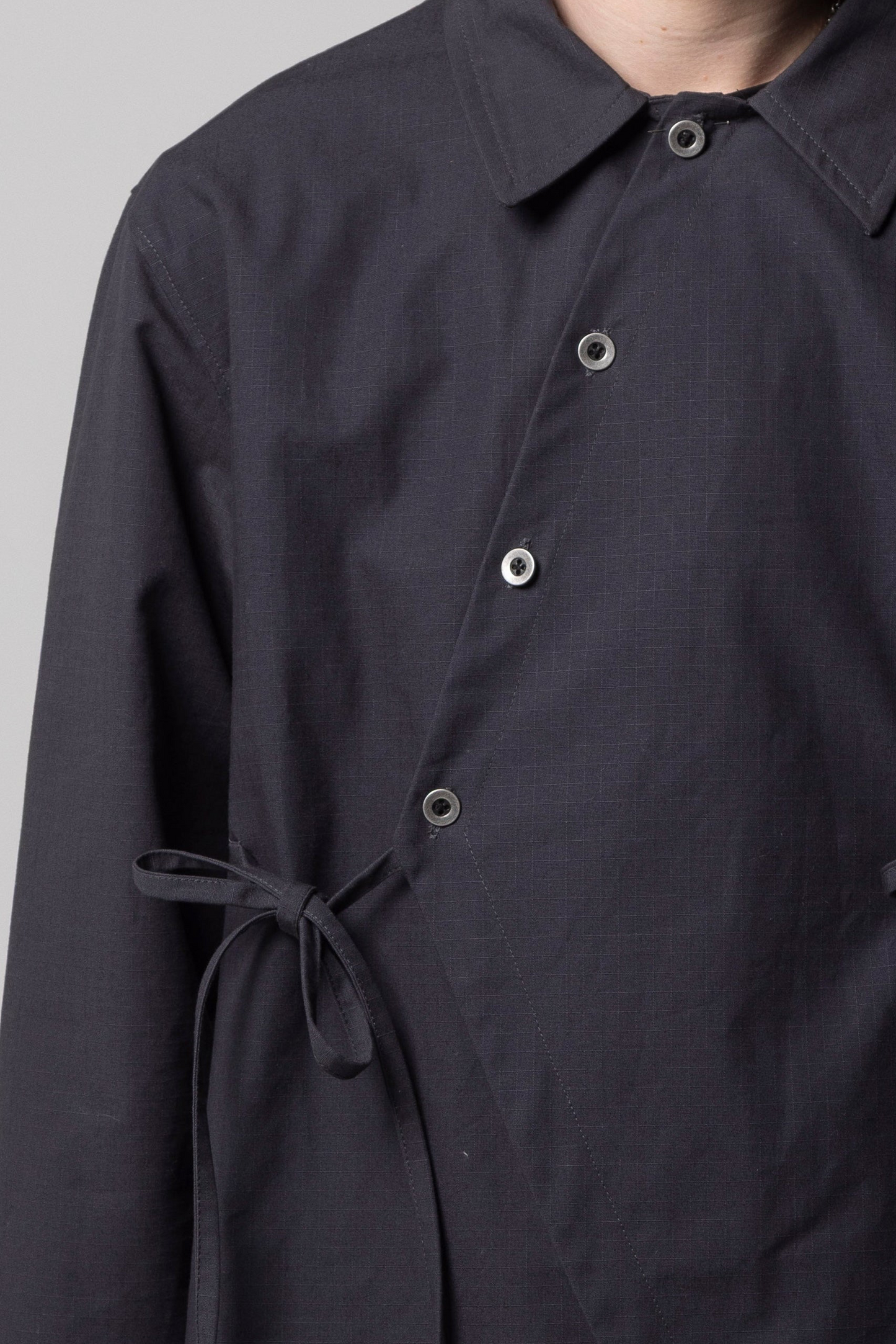 ASYMMETRIC RIP-STOP LACES SHIRT