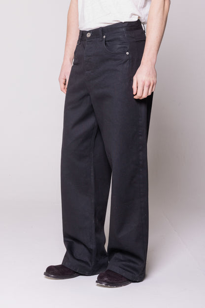 BLACK JAPANESE SELVEDGE RAW DENIM