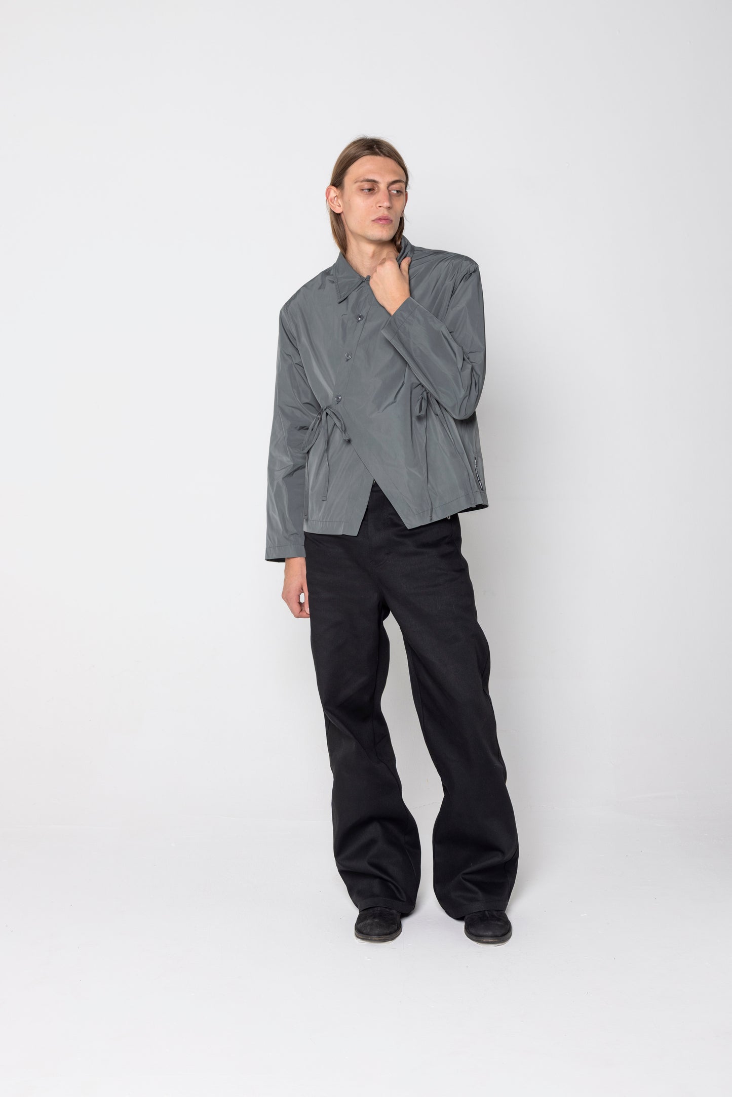 ASYMMETRIC NYLON LACES SHIRT