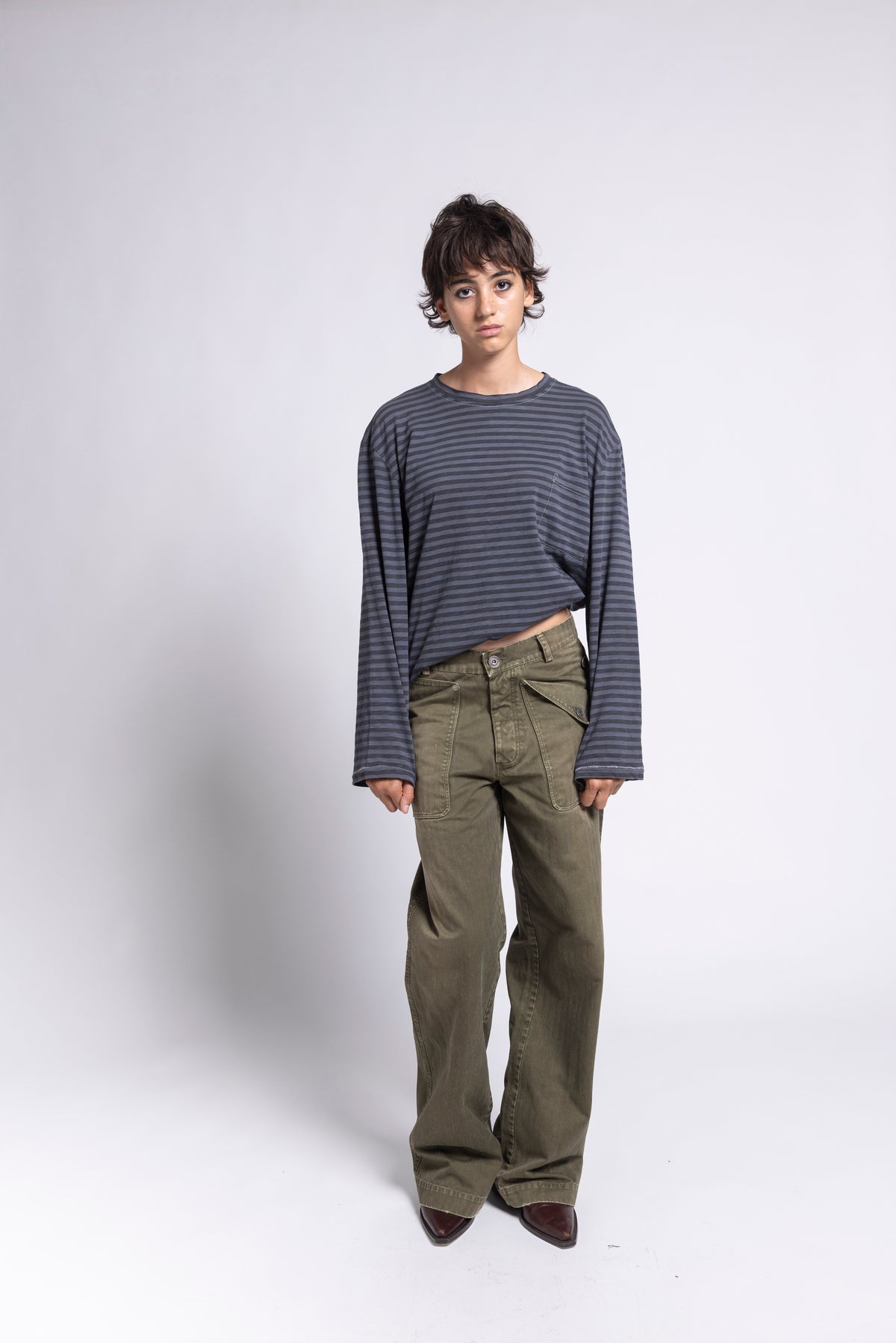 STRIPED SINGLE-STITCH SLUB LONGSLEEVE – GREY