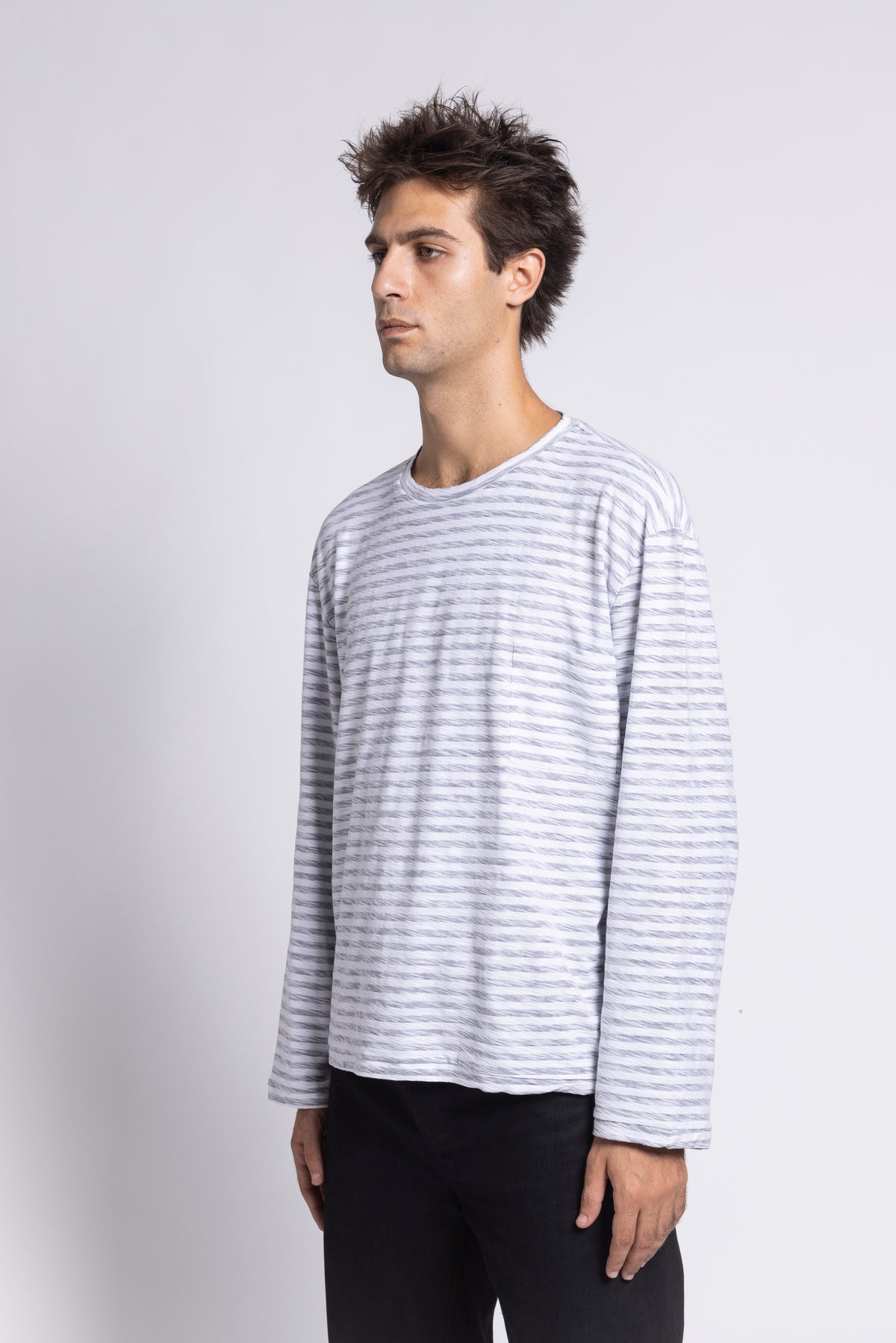 STRIPED SINGLE-STITCH SLUB LONGSLEEVE – WHITE