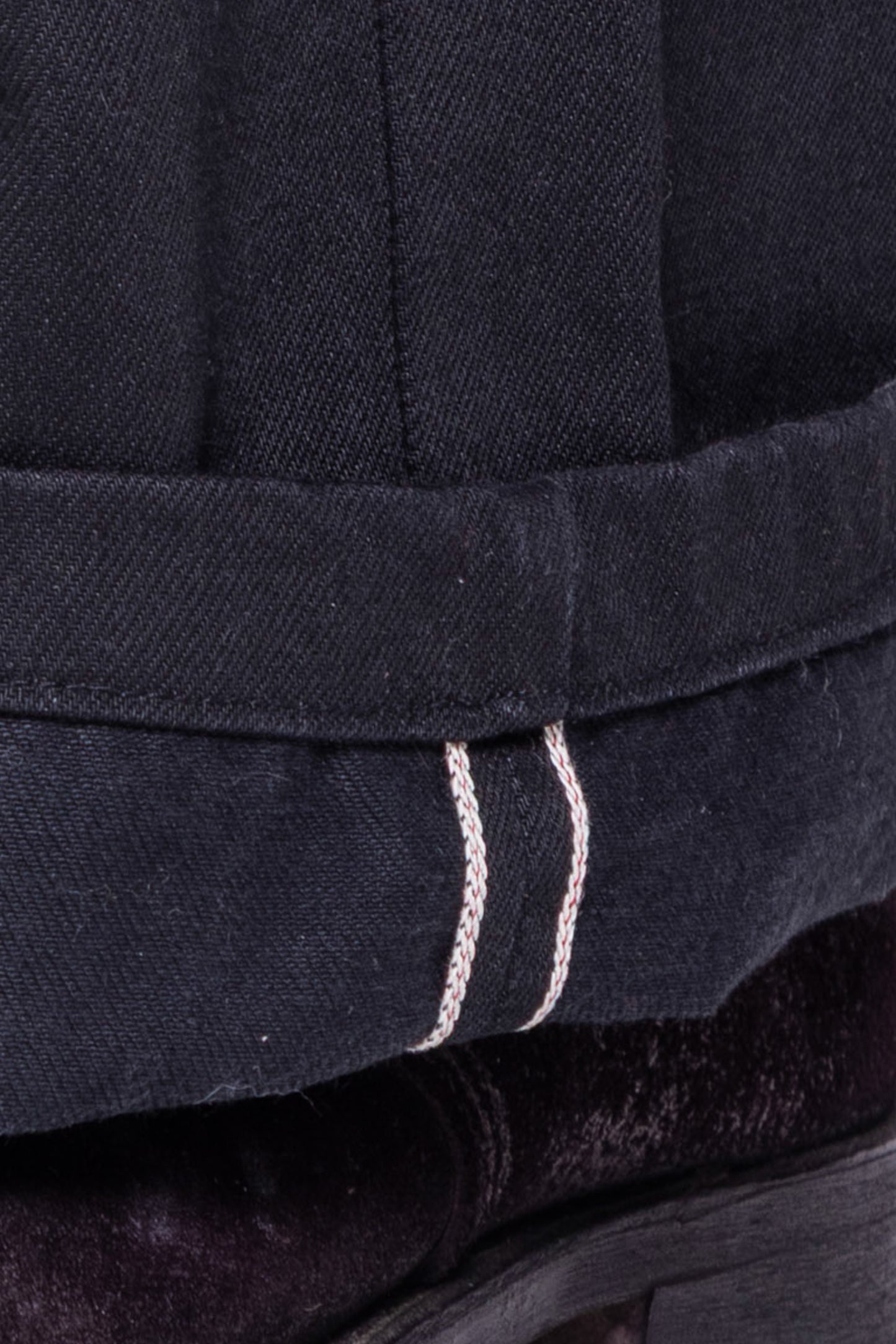 BLACK JAPANESE SELVEDGE RAW DENIM