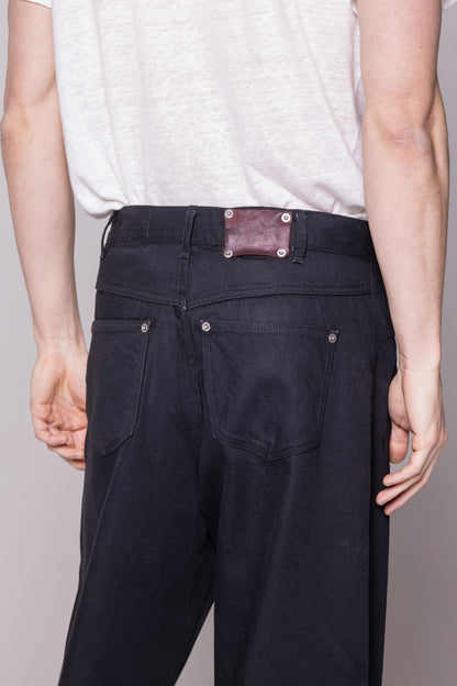 BLACK JAPANESE SELVEDGE RAW DENIM
