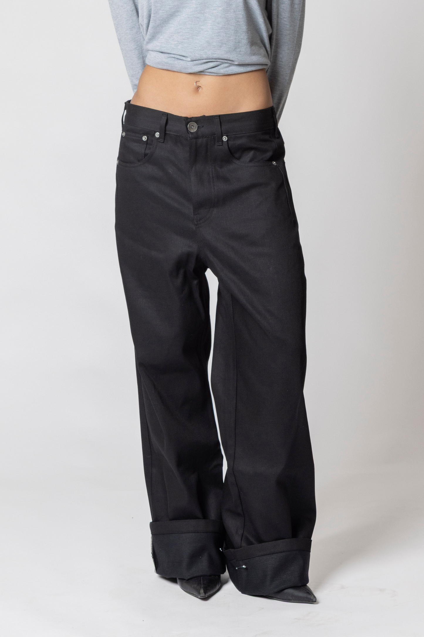 BLACK JAPANESE SELVEDGE RAW DENIM