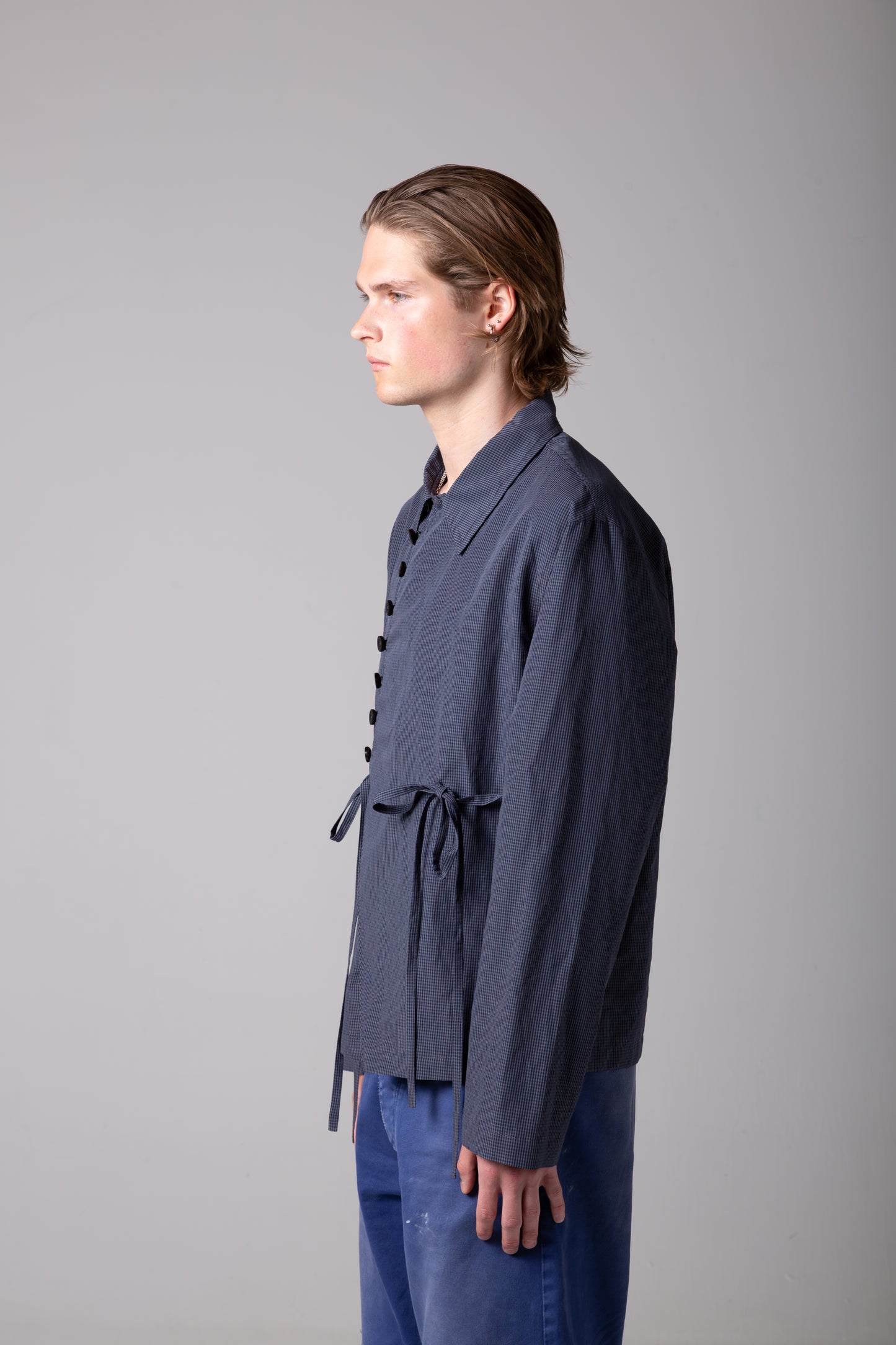 LINEN ASYMMETRIC LACES SHIRT