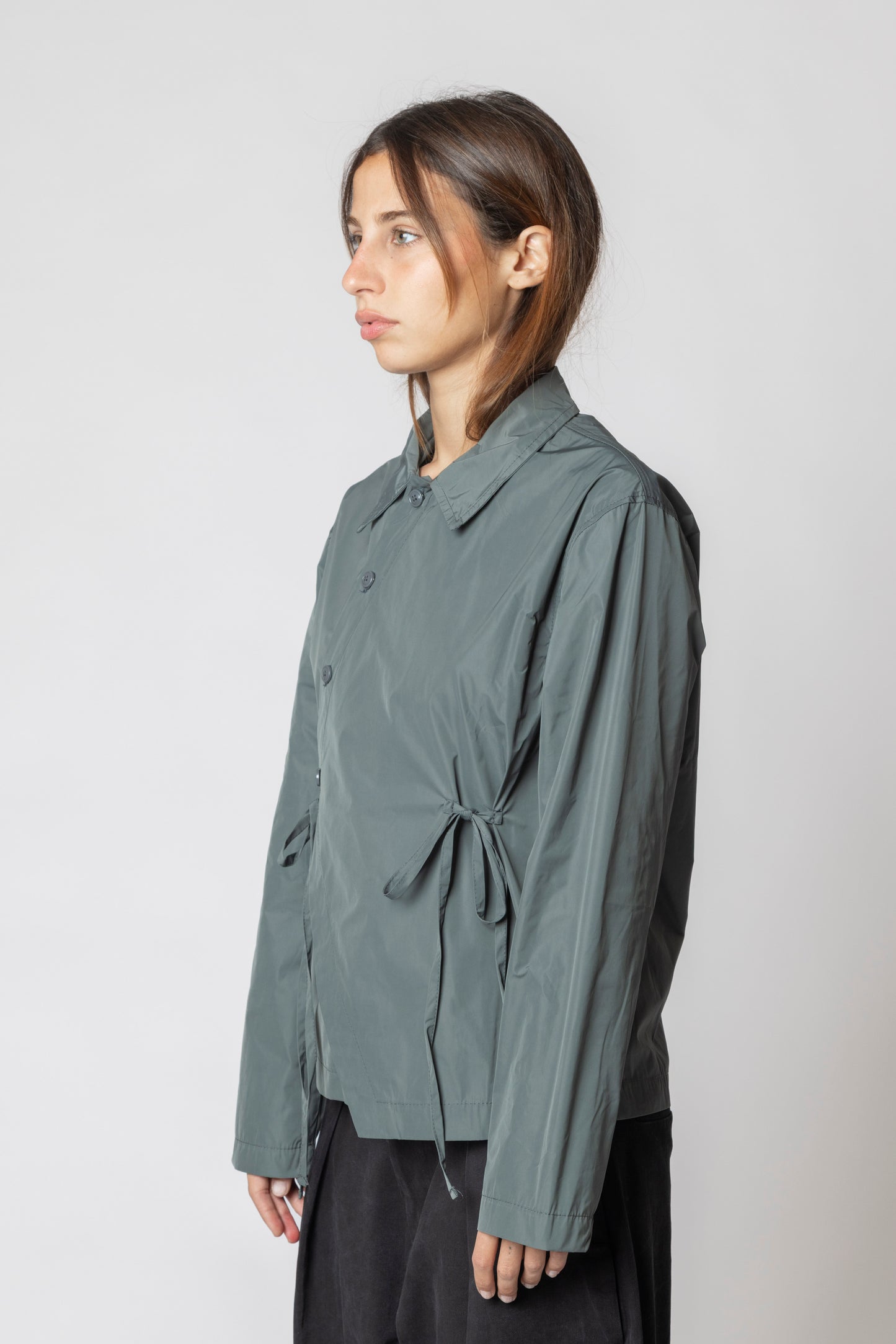 ASYMMETRIC NYLON LACES SHIRT